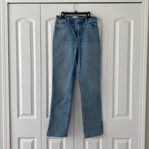 Abercrombie & Fitch 90s Straight Ultra High Rise Jean